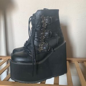 Never worn Demonias!!